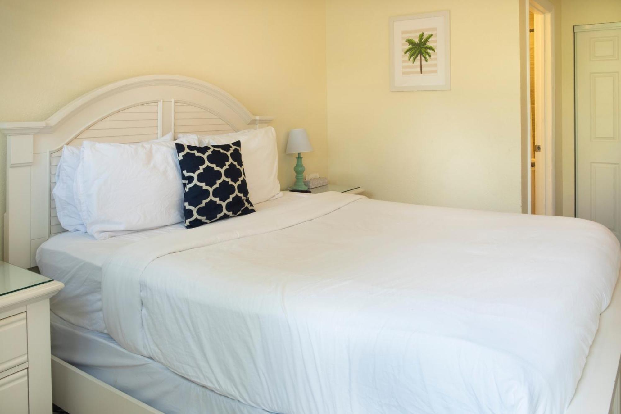 Atlantic Hideaway Hotel Delray Beach Room photo